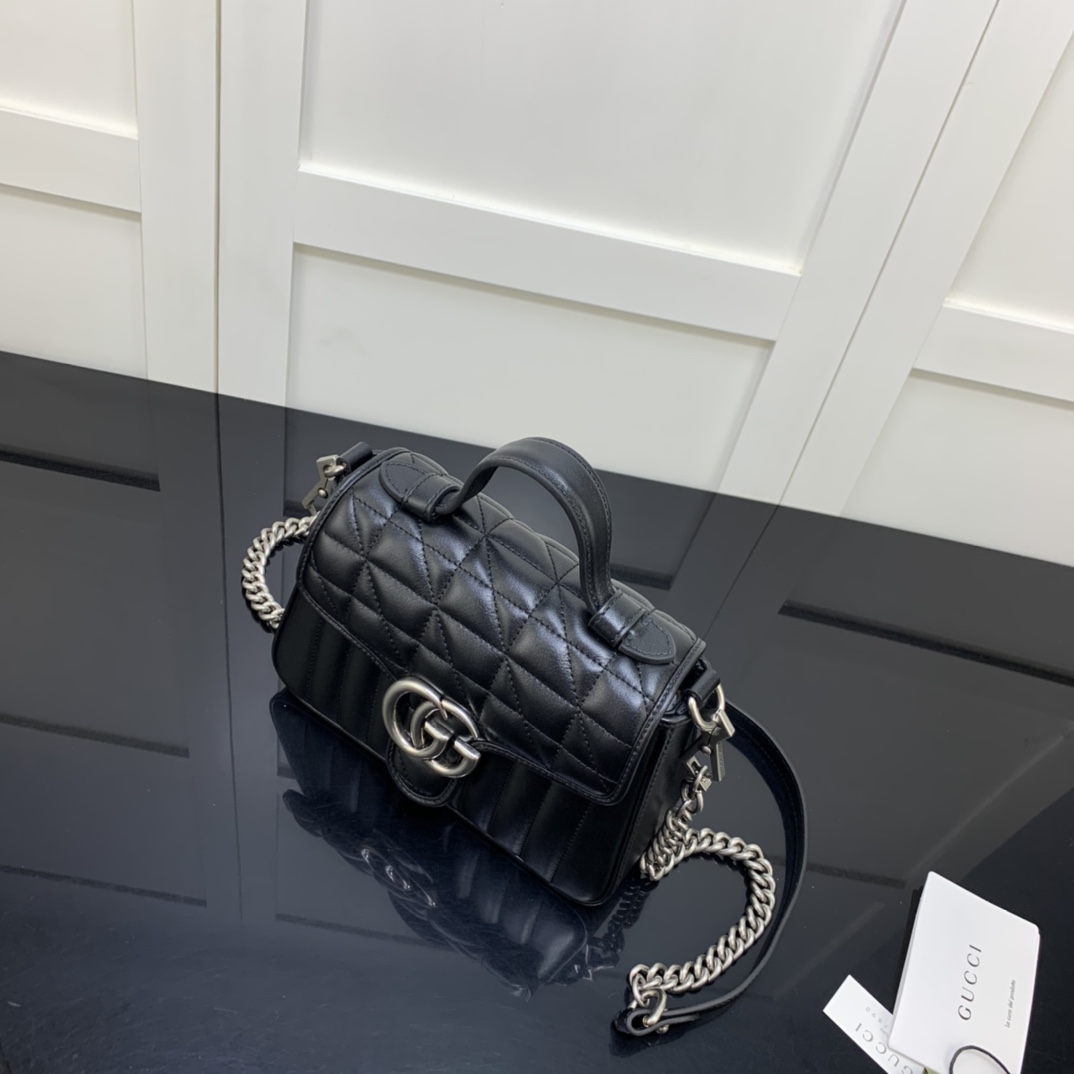 Gucci Satchel Bags